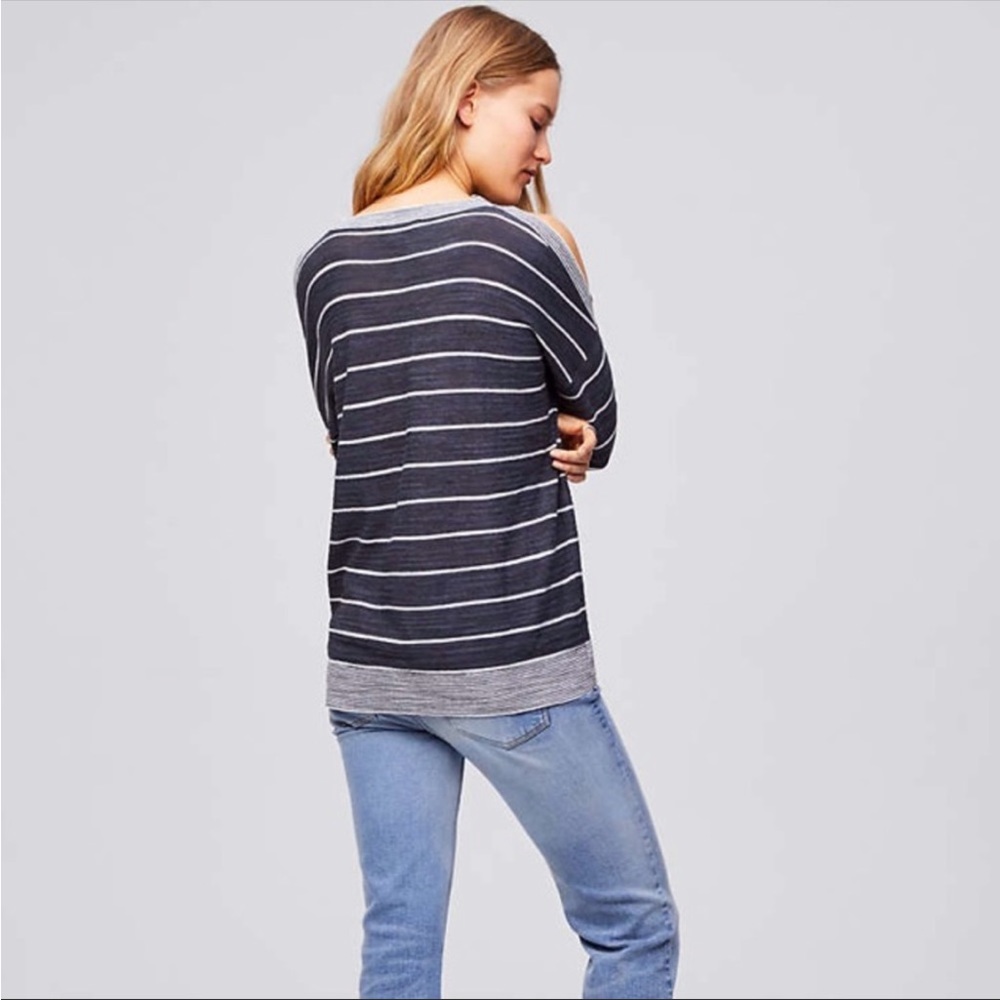 Loft Peekaboo ShoulderTop Size L‎ - Picture 3 of 8